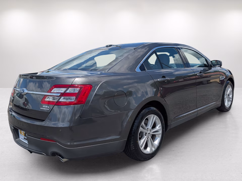 2018 Ford Taurus SEL - Photo 6