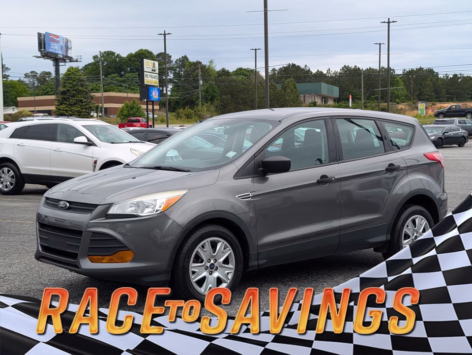 2014 Ford Escape S's photo