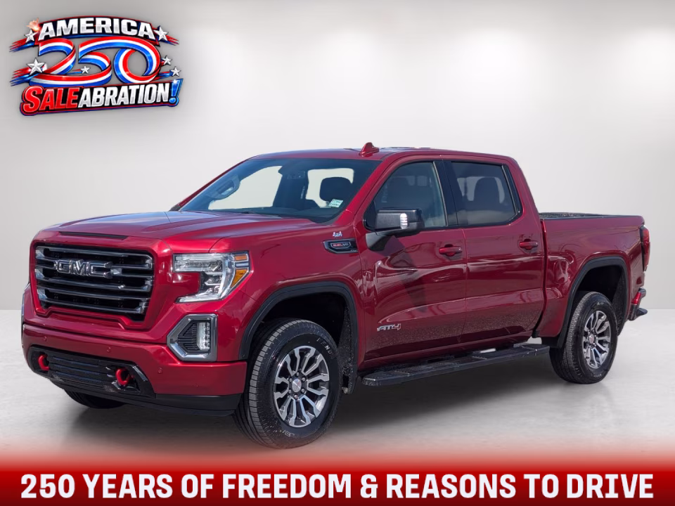 2019 GMC Sierra 4WD Crew Cab Short Box AT4's photo