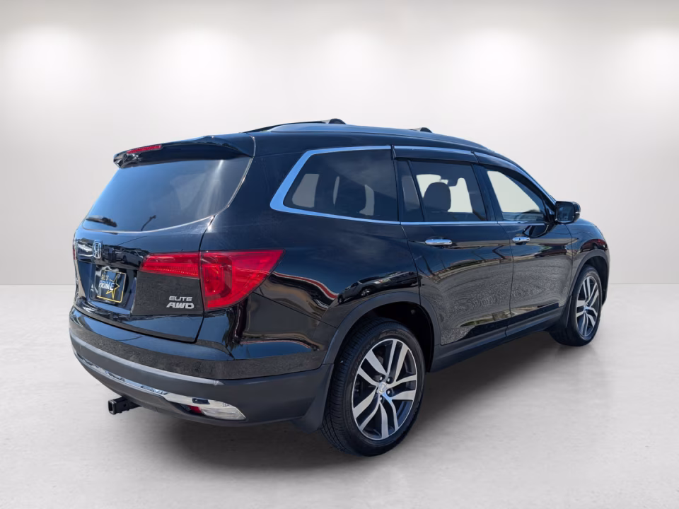 2017 Honda Pilot Elite - Photo 5